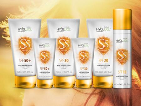 A series of sunscreens Hyalual ® Safe Sun - Shields against the harmful effects of sunlight. A combination of filters protects your skin from all UV rays.