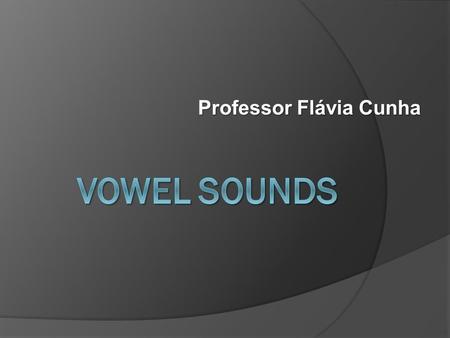 Professor Flávia Cunha