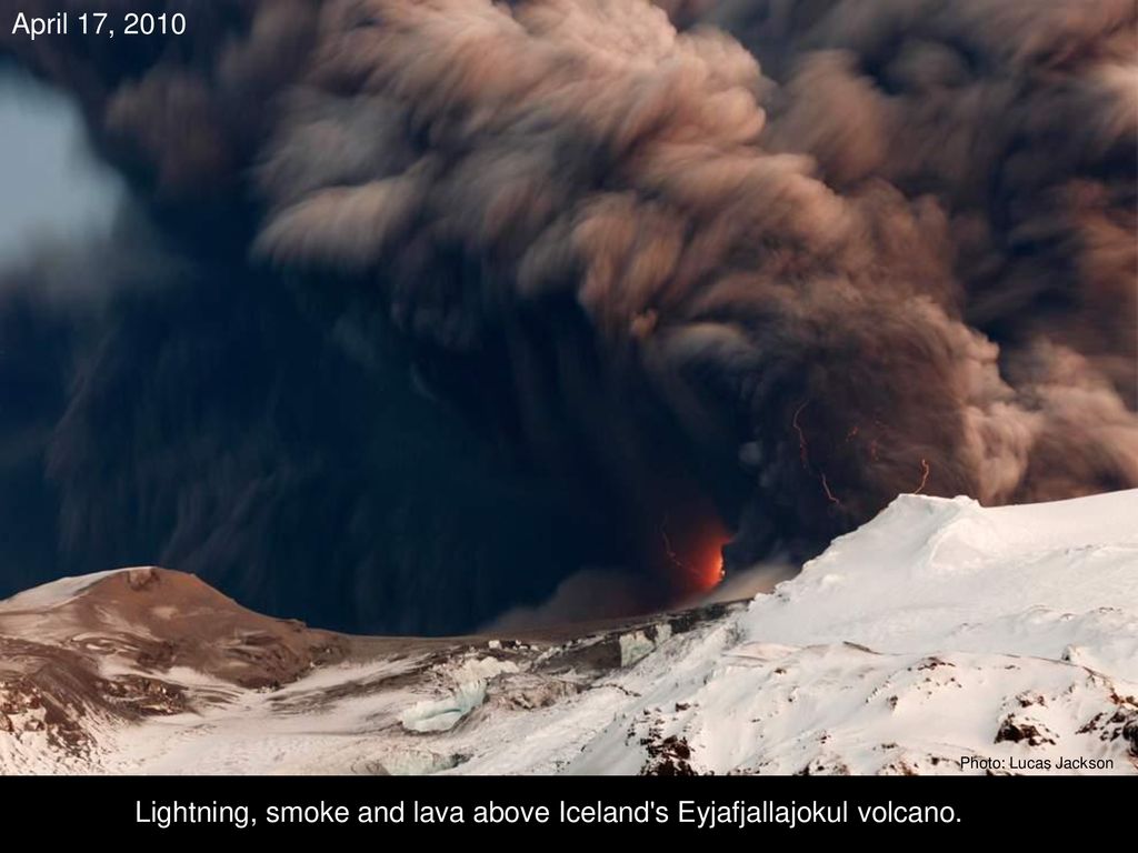 Lightning, smoke and lava above Iceland s Eyjafjallajokul volcano.