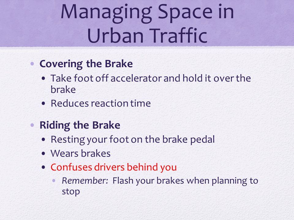 Managing Space in Urban Traffic