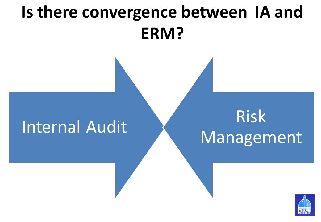 Is there convergence between IA and ERM
