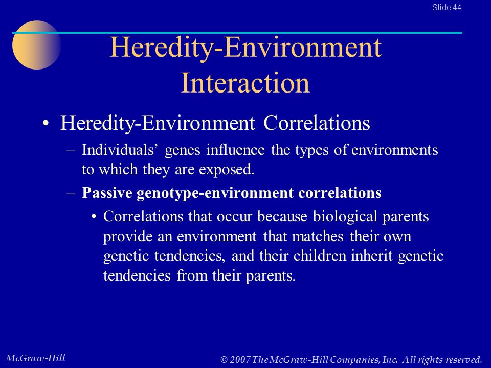 what is the difference between heredity and environment